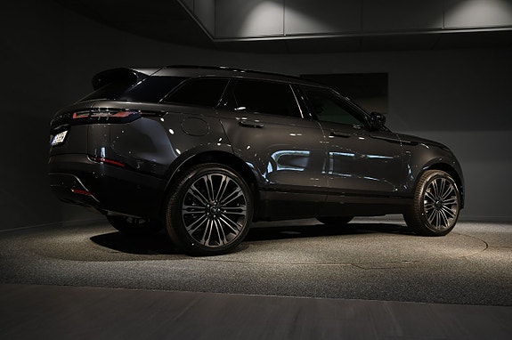 Land Rover Range Rover Velar 5 of 5