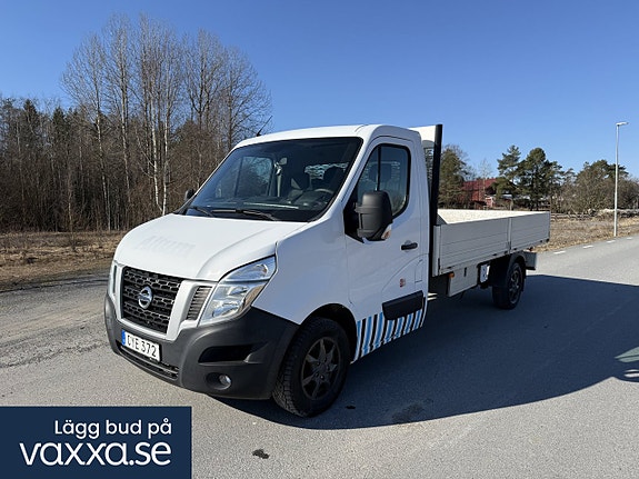Nissan NV400