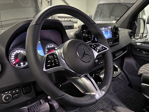Mercedes-Benz Sprinter 319 7 of 20