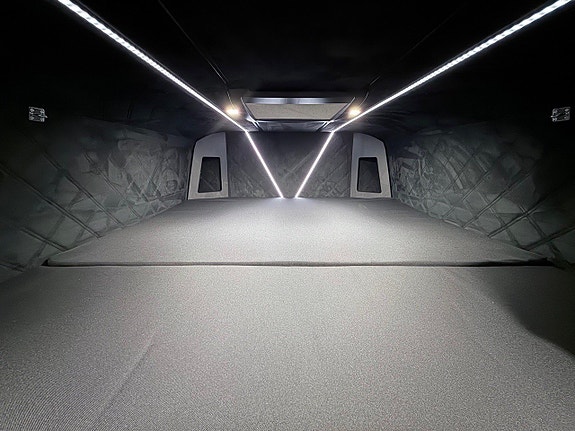 Mercedes-Benz Sprinter 319 19 of 20