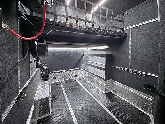 Mercedes-Benz Sprinter 319 11 of 20