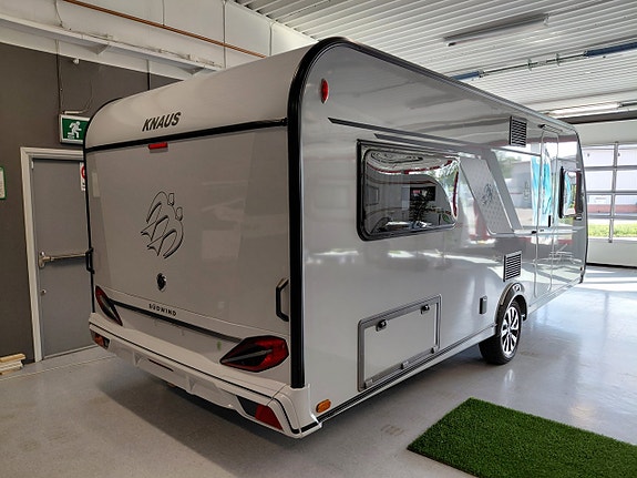 Knaus SÜDWIND BLACK SELECTION 580 UF 2 of 5