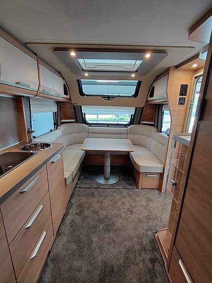 Knaus SÜDWIND BLACK SELECTION 580 UF 9 of 9