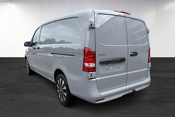Mercedes-Benz Vito 114 3 of 5