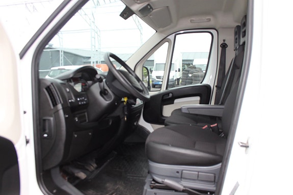 Peugeot Boxer 4 of 5