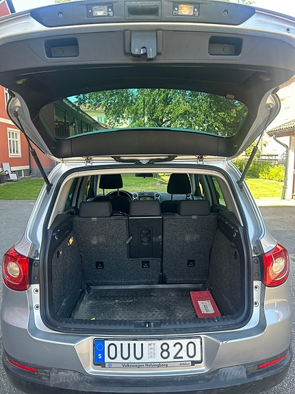 Volkswagen Tiguan 5 of 5
