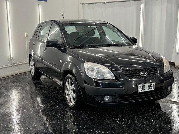 Kia Rio 3 of 5