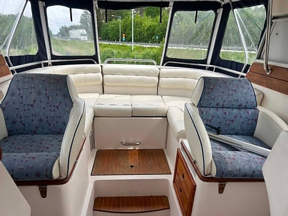 Aquador 22 HT & Volvo penta 4,3L Bensin -96 5 of 7