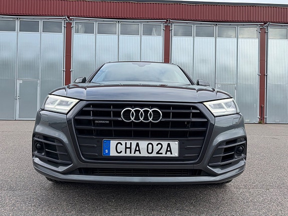 Audi Q5 8 of 19