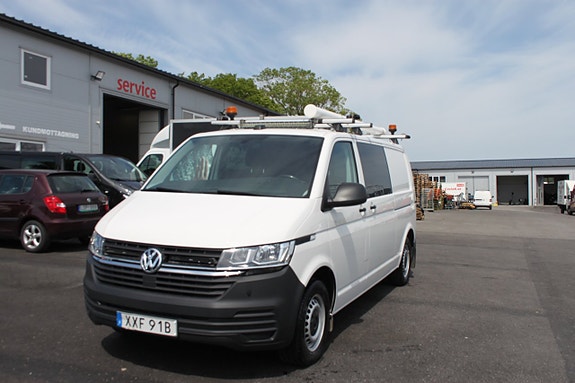 Volkswagen Transporter 2 of 5