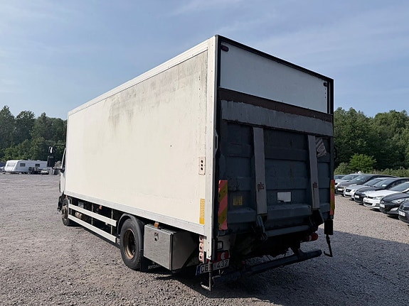 Volvo Trucks FL12 240 4 of 5