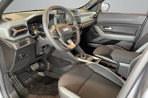 Dacia Duster 8 of 15