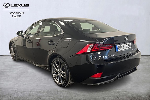 Lexus IS F 7 of 22
