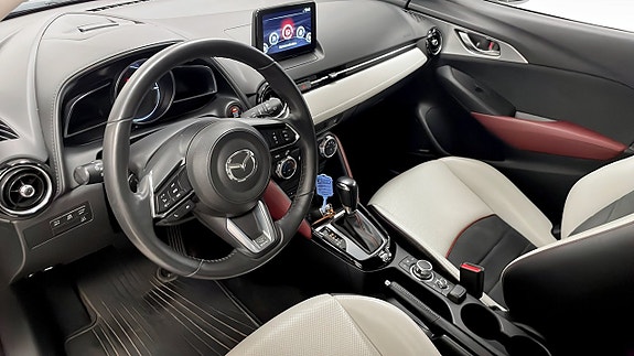 Mazda CX-3 7 of 14