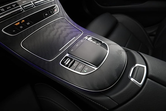 Mercedes-Benz E220 24 of 30