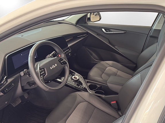 Kia Niro 8 of 15