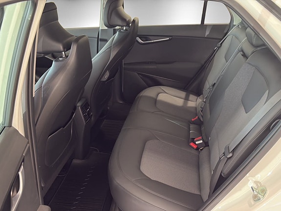 Kia Niro 9 of 15