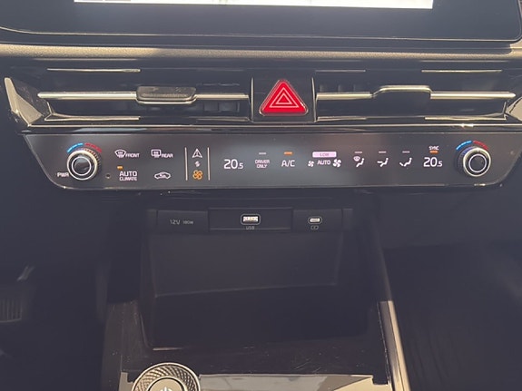 Kia Niro 13 of 19
