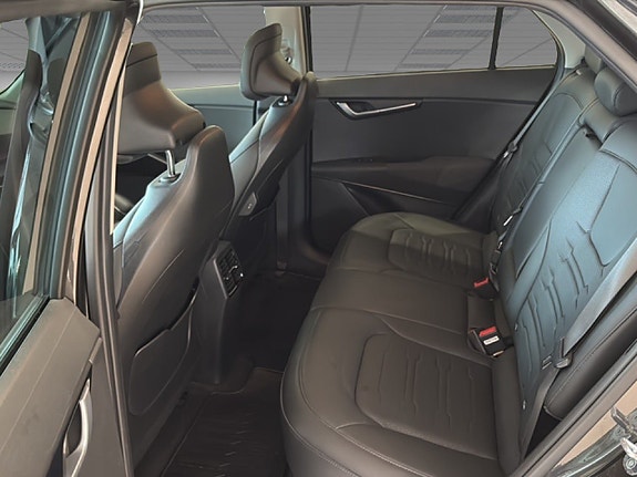 Kia Niro 9 of 19