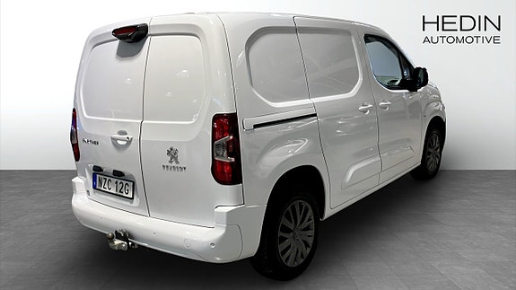 Peugeot Partner 2 of 9