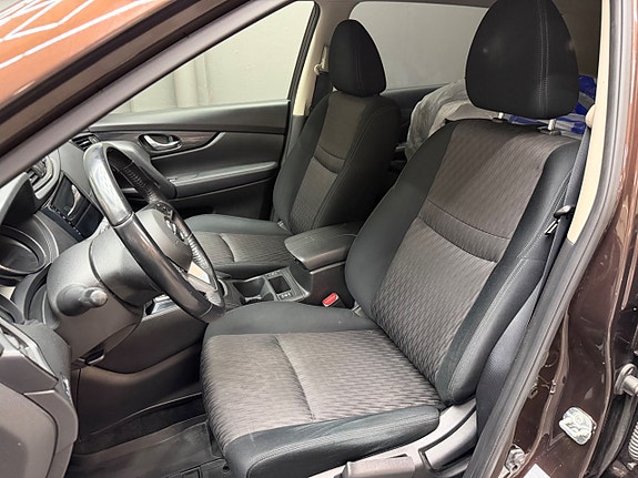 Nissan X-Trail 7 of 10