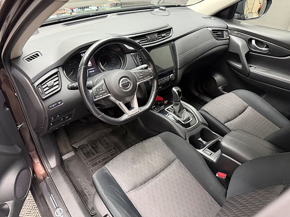 Nissan X-Trail 6 of 10