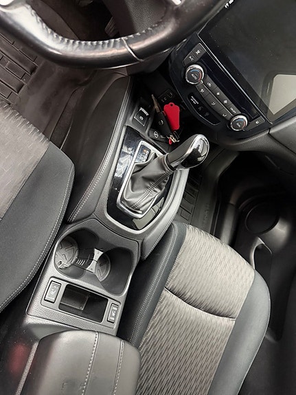 Nissan X-Trail 9 of 10