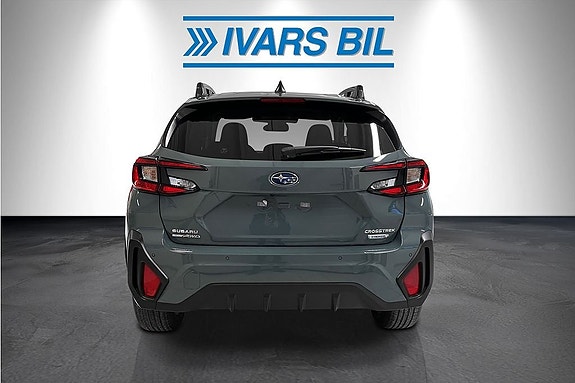 Subaru Crosstrek 3 of 5