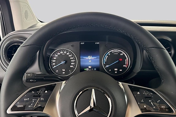 Mercedes-Benz eCitan 10 of 14