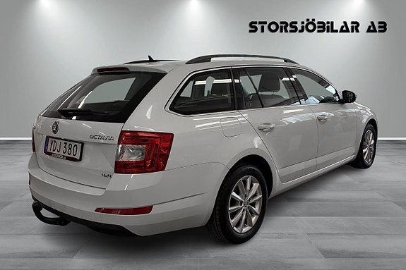 Skoda Octavia 3 of 5