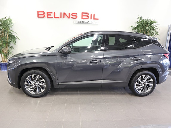Hyundai Tucson 2 of 5