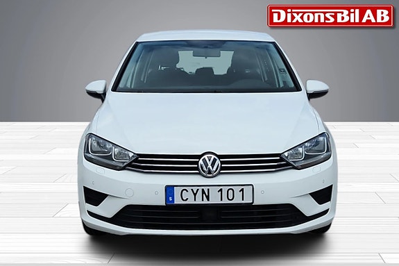Volkswagen Golf Sportsvan 11 of 13