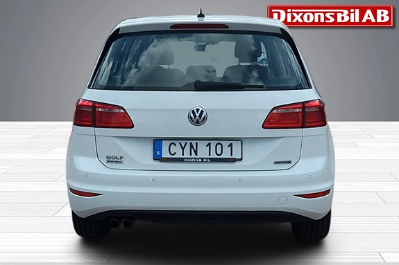 Volkswagen Golf Sportsvan 12 of 13
