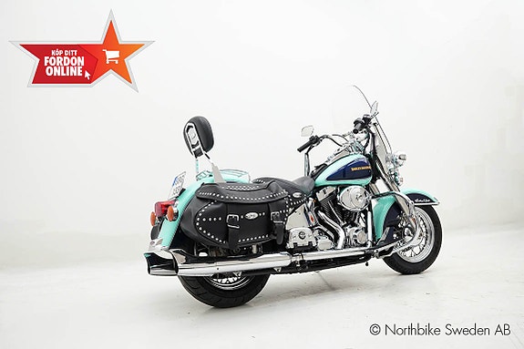 Harley-Davidson Heritage Softail Classic Twin Cam 88B 16 of 26