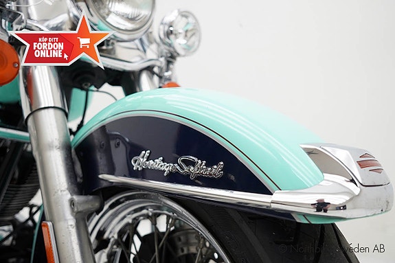 Harley-Davidson Heritage Softail Classic Twin Cam 88B 5 of 26