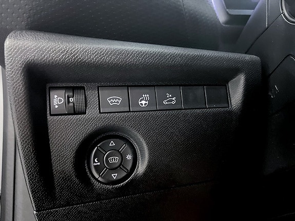 Citroen C4 X 8 of 17