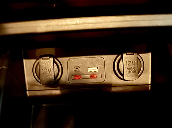 Kia Carens 17 of 19