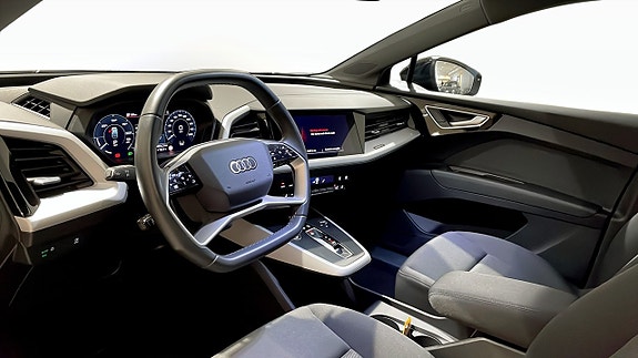 Audi Q4 e-tron 7 of 13