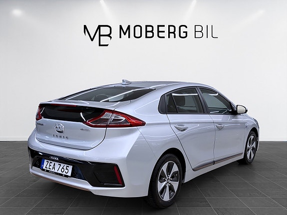 Hyundai IONIQ 6 of 18