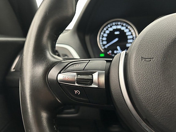 BMW 118d 13 of 30