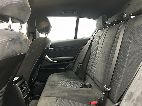 BMW 118d 18 of 30