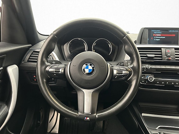 BMW 118d 14 of 30