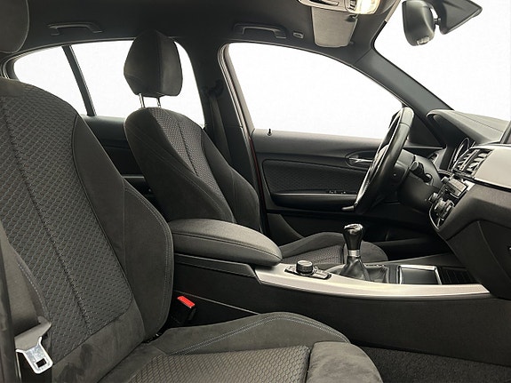 BMW 118d 17 of 30