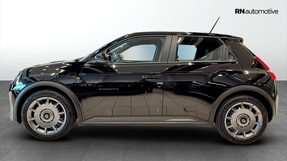 Renault 5 2 of 18