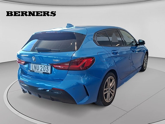 BMW 118i 5 of 5
