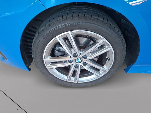 BMW 118i 14 of 15