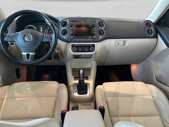 Volkswagen Tiguan 8 of 13