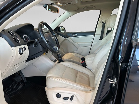 Volkswagen Tiguan 7 of 13