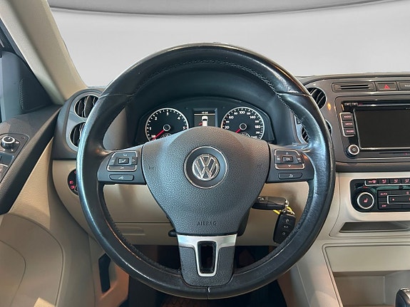 Volkswagen Tiguan 10 of 13
