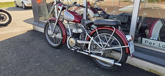 Apollo 120 cc 3 of 13